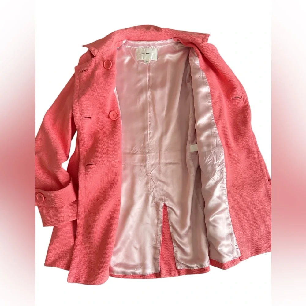 Banana Republic salmon pink double-breasted pea coat with a pebbled texture S